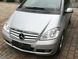 Silber Gebraucht 2008 Mercedes A180 Avantgarde Limousine | 1.750 € (Superpreis)
