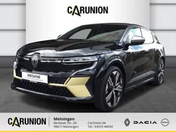 Black pearlschwarz metallic, dach dolomitgrau Gebraucht 2022 Renault Mégane Iconic Limousine | 31.590 € (Guter Preis)