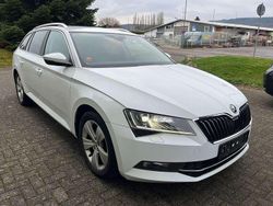 Moonweiss metallic Gebraucht 2016 Skoda Superb Business Line Kombi | 12.990 € (Fairer Preis)