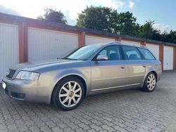 Grau Gebraucht 2003 Audi A6 S-Line Kombi | 4.900 €