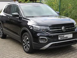 Schwarz Gebraucht 2021 VW T-Cross Active SUV | 18.350 € (Guter Preis)
