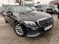 Schwarz Gebraucht 2018 Mercedes E200 Kombi | 11.899 €
