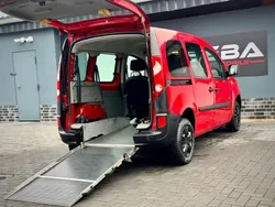 Rot Gebraucht 2011 Renault Kangoo Van / Kleinbus | 12.499 €