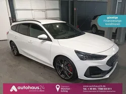 Weiß Gebraucht 2023 Ford Focus ST Kombi | 28.490 € (Superpreis)