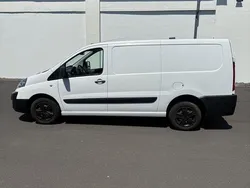 Weiß Gebraucht 2015 Fiat Scudo Van / Kleinbus | 8.600 €