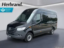 Schwarz Gebraucht 2023 Mercedes Sprinter Van | 36.676 € (Fairer Preis)