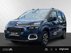 Blau Gebraucht 2018 Citroën Berlingo Feel Van / Kleinbus | 17.890 € (Etwas zu teuer)
