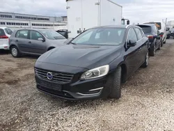 Schwarz Gebraucht 2014 Volvo V60 Summum Kombi | 8.200 €
