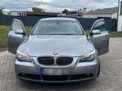 Grau Gebraucht 2003 BMW 525 Sport Line Limousine | 2.990 € (Superpreis)