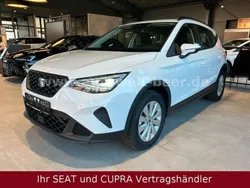 Weiß Neu 2025 Seat Arona Style SUV | 25.980 € (Etwas zu teuer)