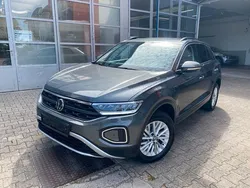 Grau Gebraucht 2023 VW T-Roc Life SUV | 18.999 € (Fairer Preis)