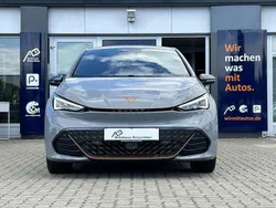 Grau Gebraucht 2022 Cupra Born Kleinwagen | 25.750 € (Fairer Preis)