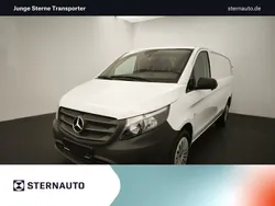 Arktikweiß Gebraucht 2023 Mercedes Vito Van / Kleinbus | 36.830 € (Etwas zu teuer)