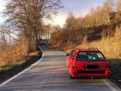 Rot Gebraucht 1998 VW Golf III Kombi | 1.750 €