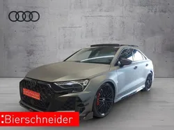 Grau Neu 2025 Audi RS3 Exclusive Kleinwagen | 124.950 €