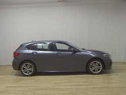 Grau Gebraucht 2020 BMW 118 M Sport Kleinwagen | 20.880 € (Guter Preis)