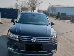 Schwarz Gebraucht 2016 VW Tiguan Highline SUV | 16.200 € (Guter Preis)