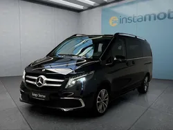 Schwarz Gebraucht 2024 Mercedes V250 Van / Kleinbus | 61.699 € (Teuer)