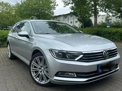 Silber Gebraucht 2015 VW Passat Comfortline Kombi | 11.600 € (Guter Preis)