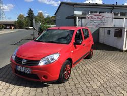 Rot passion Gebraucht 2009 Dacia Sandero Ambiance Limousine | 1.590 € (Fairer Preis)