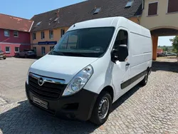 Weiß Gebraucht 2017 Opel Movano Van | 16.550 € (Etwas zu teuer)