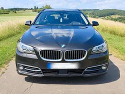 Braun Gebraucht 2025 BMW 530 Luxury Line Kombi | 18.000 €