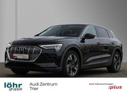 Brillantschwarz Gebraucht 2022 Audi e-tron Comfort SUV | 25.980 € (Fairer Preis)