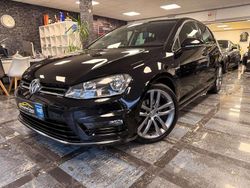 Schwarz Gebraucht 2014 VW Golf VII Cup Kleinwagen | 12.900 € (Fairer Preis)