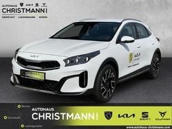 Deluxe white m Gebraucht 2025 Kia XCeed Spirit SUV | 28.990 € (Fairer Preis)