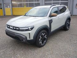 Sandstone beigemetallic Gebraucht 2024 Dacia Duster Extreme SUV | 26.650 € (Fairer Preis)
