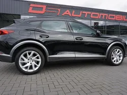 Mitternachtsschwarz Gebraucht 2022 Cupra Formentor SUV | 32.990 € (Teuer)