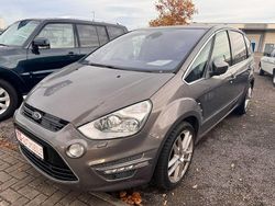 Grau Gebraucht 2012 Ford S-MAX Titanium Van / Kleinbus | 5.990 € (Fairer Preis)
