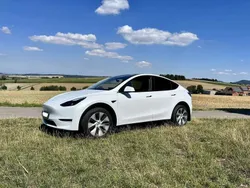 Gebraucht 2022 Tesla Model Y Long Range SUV | 37.500 € (Fairer Preis)