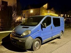 Blau Gebraucht 2003 Opel Vivaro Van / Kleinbus | 2.200 € (Superpreis)