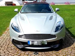 Silber Gebraucht 2016 Aston Martin Vanquish Cabrio | 169.000 €