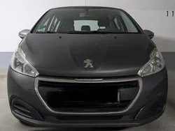 Grau Gebraucht 2016 Peugeot 208 Active Kleinwagen | 5.400 € (Guter Preis)