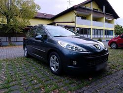 Grau Gebraucht 2013 Peugeot 207 Kombi | 2.600 € (Fairer Preis)