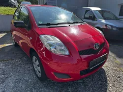 Rot Gebraucht 2010 Toyota Yaris Cool Limousine | 6.150 € (Teuer)