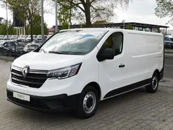 Weiss Gebraucht 2024 Renault Trafic Komfort Van | 24.890 € (Fairer Preis)