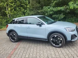 Grau Gebraucht 2024 Audi Q2 Advanced Plus SUV | 28.500 € (Guter Preis)