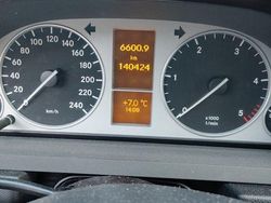 Silber Gebraucht 2011 Mercedes B180 Van / Kleinbus | 4.199 € (Superpreis)