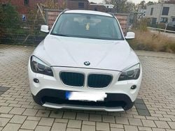 Weiß Gebraucht 2010 BMW X1 SUV | 8.250 € (Fairer Preis)