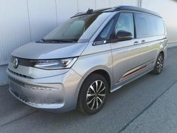 Mediumblau metallic dach schwarz Neu 2024 VW T7 Comfortline Van | 63.375 €