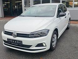 Weiß Gebraucht 2018 VW Polo Trendline Limousine | 7.990 € (Fairer Preis)