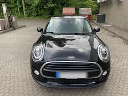 Schwarz Gebraucht 2018 Mini Cooper Kleinwagen | 16.900 € (Fairer Preis)