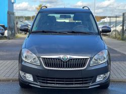 Grau Gebraucht 2012 Skoda Fabia Ambition Kombi | 3.650 € (Superpreis)