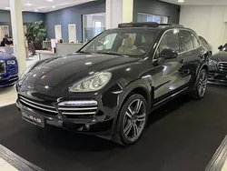 Schwarz Gebraucht 2014 Porsche Cayenne Platinum Edition SUV | 25.900 € (Fairer Preis)