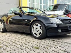 Schwarz Gebraucht 1998 Mercedes SLK200 Edition Cabrio | 4.980 € (Teuer)