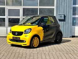 Schwarz Gebraucht 2019 Smart ForTwo Cabrio Brabus Cabrio | 36.450 €