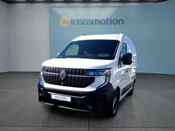 Weiß Gebraucht 2025 Renault Master Van | 54.399 €